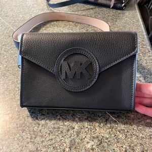Michael kors belt bag